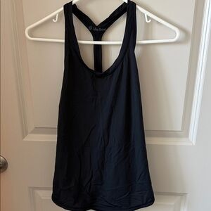 Lululemon Black Racerback lightweight Tank Top with mesh side panels | Size 6